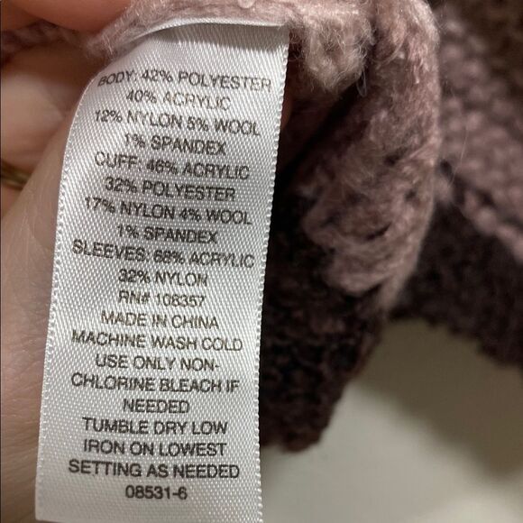 Arizona Jean Co Colorblock Cropped Fuzzy Knit Sweater – Mauve Combo | Size Small - Picture 11 of 11